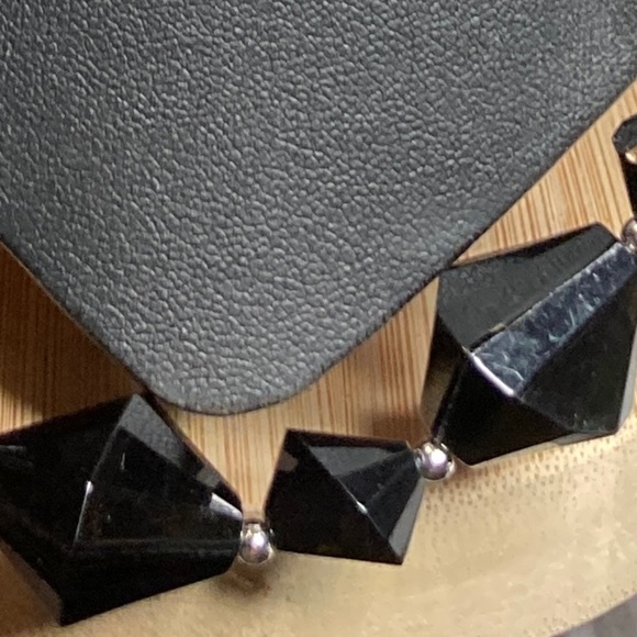 Trifari vintage black faceted necklace - Picture 3 of 7